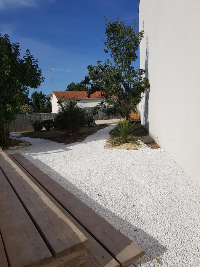圣吉尔-克鲁瓦德维Charmante Maison De Vacances别墅 外观 照片