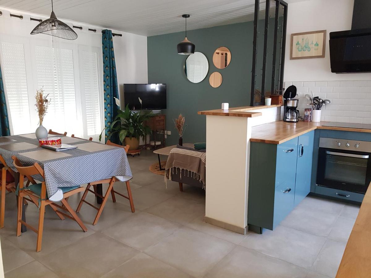 圣吉尔-克鲁瓦德维Charmante Maison De Vacances别墅 外观 照片